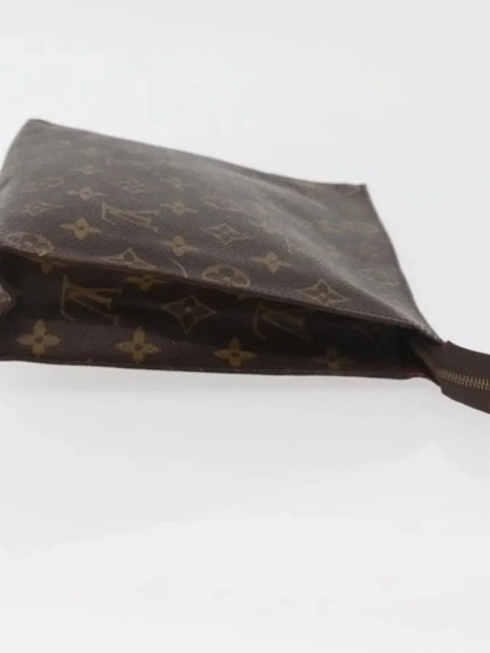 LOUIS VUITTON Monogram Poche Toilette 26 Pouch